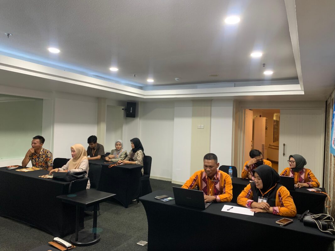 Bimtek Cipta Kerja - Sosialisasi UU No. 11 Tahun 2020 Tentang Cipta Kerja